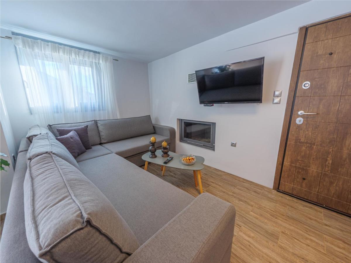 Old Olive Tree Cottage Agii Apostoli  외부 사진